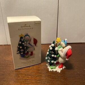 Hallmark 2008 Trimming The Tree Christmas Ornament
